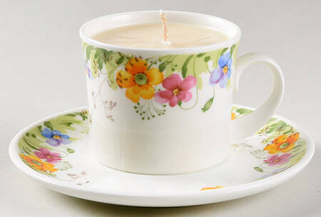 Country Garden Scented Cup & Saucer Candle-Vanilla  HC
