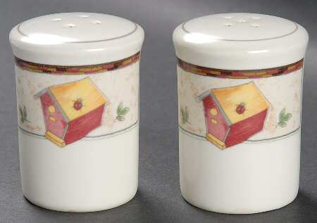 Country Garden Salt & Pepper Set