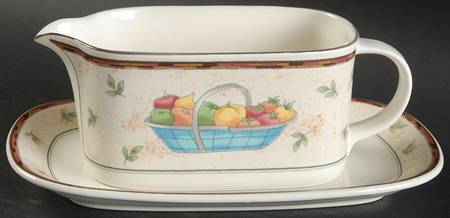 Country Garden Gravy Boat & Underplate