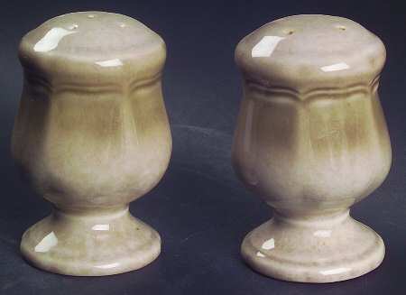 Country Home Salt & Pepper Set