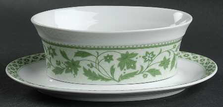 Coleen Green Gravy Boat & Underplate