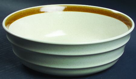 Country Manor 8" Round Vegetable Bowl