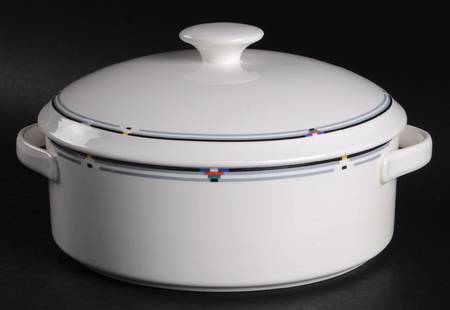 Commodore Round Covered Vegetable