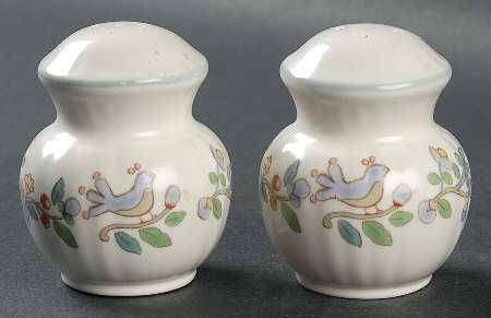 Country Morning Salt & Pepper Set