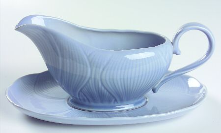 Cornflower Blue Gravy Boat & Underplate