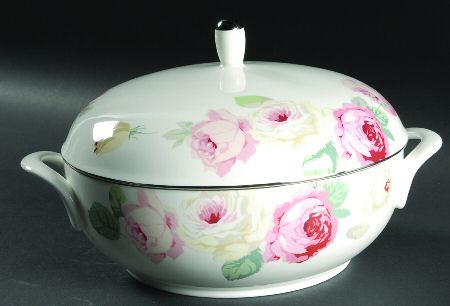 Country Roses Round Covered Vegetable