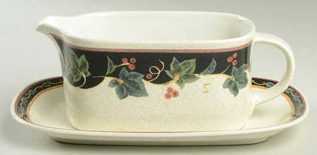 Country Row Gravy Boat & Underplate (Relish/Butter)