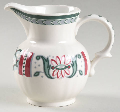 Country Scene Creamer