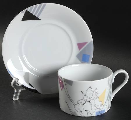 Color Sketch Flat Cup & Saucer Set