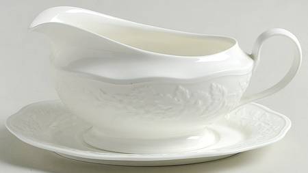 Country Villa Gravy Boat & Underplate