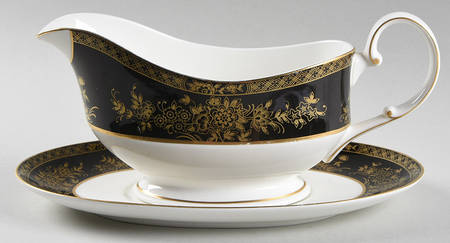 Crown Jewel Onyx Gravy Boat & Underplate