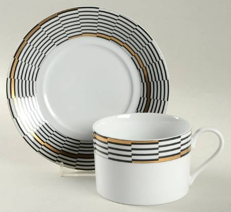 Crossroads Ebony Flat Cup & Saucer Set