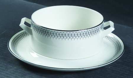Cumberland Gravy Boat & Underplate