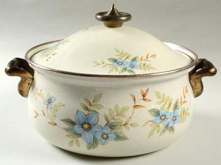 Day Dreams 5 Quart Metal Covered Casserole