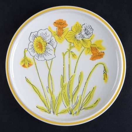 Daffodils Salad Plate