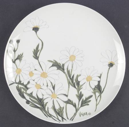 Daisies Dinner Plate