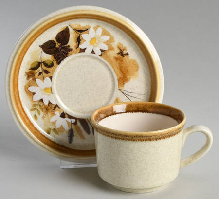Daisy Mae Flat Cup & Saucer Set