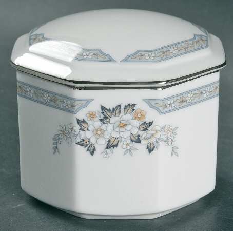 Dana Sugar Bowl & Lid