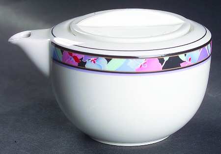 Deco Art Creamer & Lid