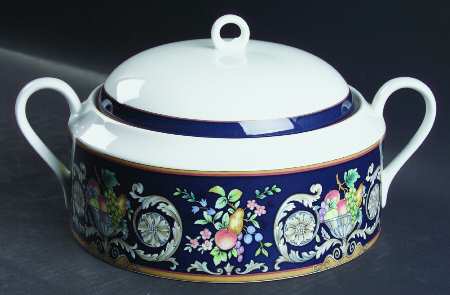 Della Robbia Blue Tureen &  Lid