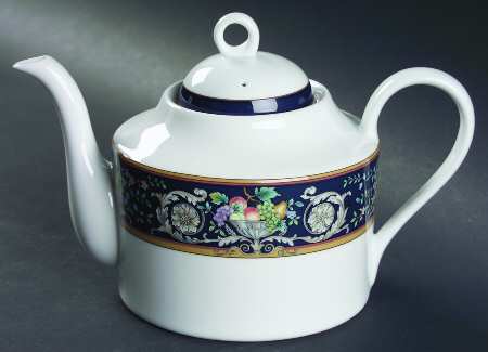 Della Robbia Blue Teapot & Lid