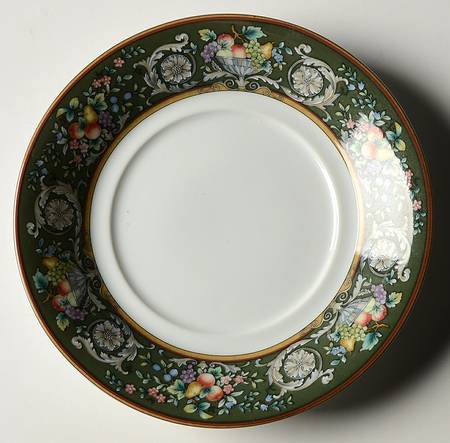 Della Robbia Green Saucer