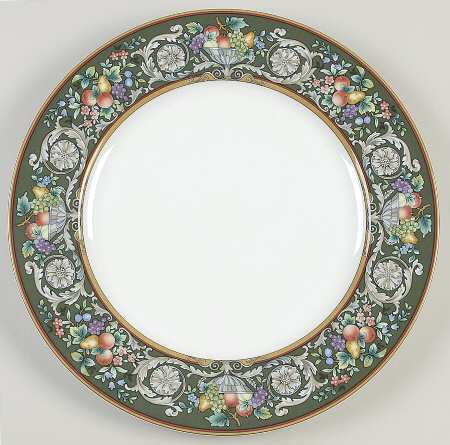 Della Robbia Green 12" Chop Plate (Round Platter)
