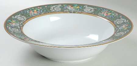 Della Robbia Green 10" Round Vegetable Bowl
