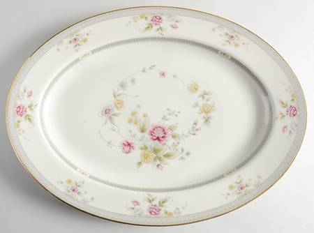 Devonshire 14" Oval Serving Platter
