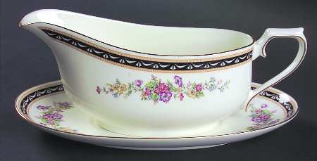 Diplomat Gravy Boat & Underplate