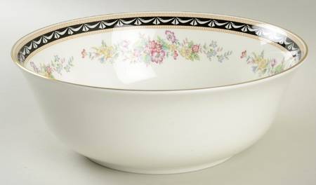 Diplomat 9" Round Vegetable Bowl
