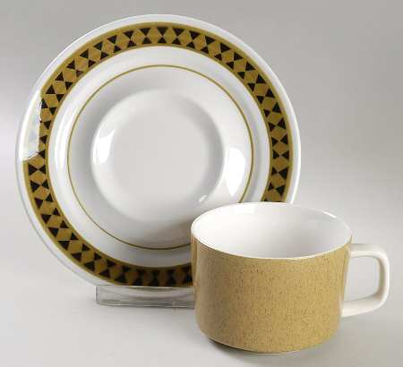Dominique Flat Cup & Saucer Set