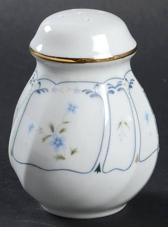 Dorchester Pepper Shaker
