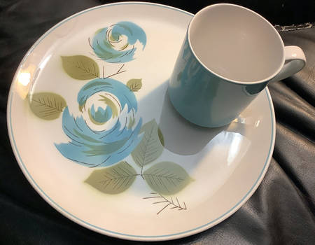 Dorado Snack Plate & Cup Set