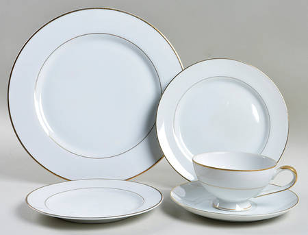 Doric 5 Piece Place Setting