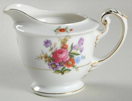 Dresdalia Creamer