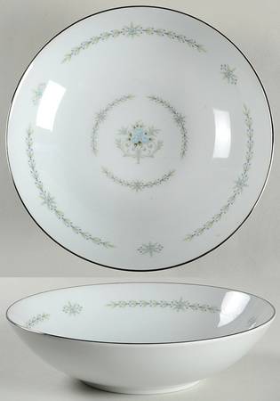 Dundee 9" Round Vegetable Bowl