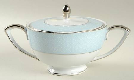 Duxbury Sugar Bowl & Lid