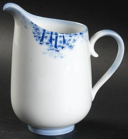 Dynasty Creamer by Mikasa