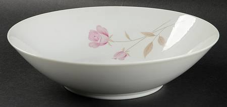 Early Rose 9" Round Vegetable Bowl