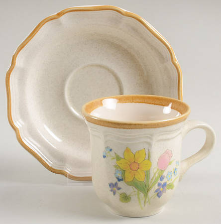 Early Spring Flat Cup & Saucer Set