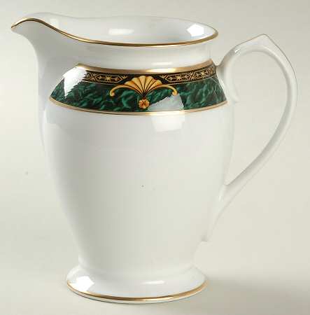 Ebony Crest Creamer
