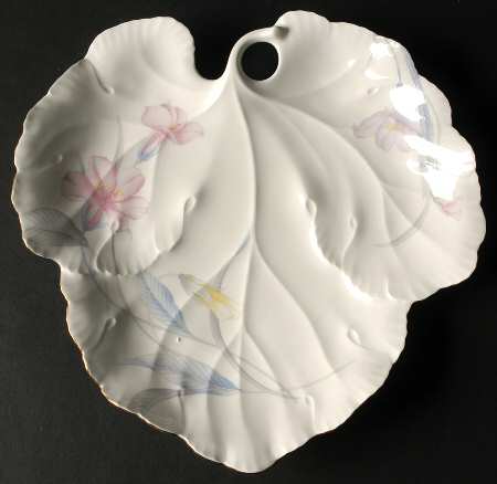Eden's Garden 11" Leaf Dish