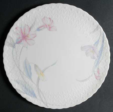 Eden's Garden Cake Plate