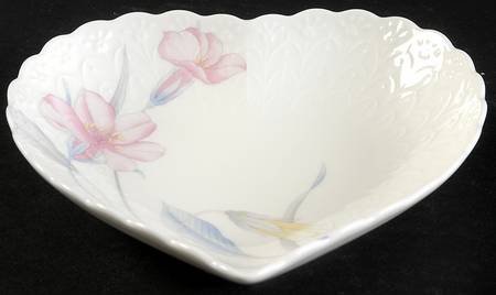 Eden's Garden Heart Shaped Dish