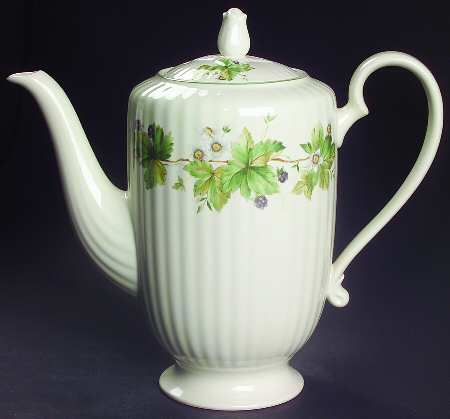 Eden Hall Coffee Pot & Lid
