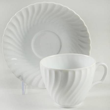 Elegance Flat Cup & Saucer Set