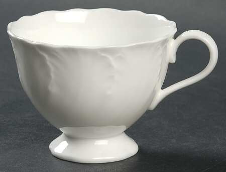 Elegante Footed Cup