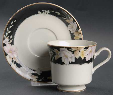 Elegance Black Footed Cup & Saucer Set