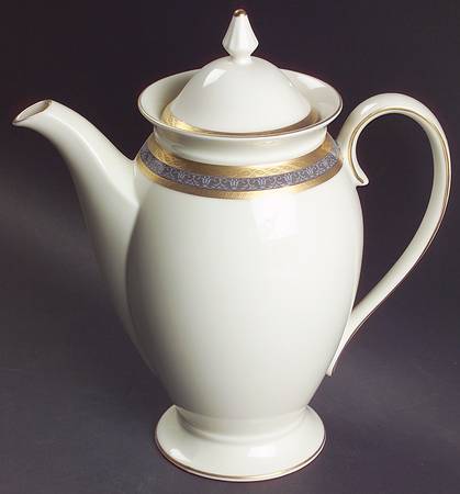 Embassy Court Coffee Pot & Lid